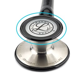 Zelenomodrý kruh označující laditelnou membránu, která zakrývá zvon fonendoskopu 3M Littmann Cardiology III.