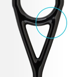 Detailní pohled na černé hadičky ve tvaru písmene Y, které tvoří vidlici fonendoskopu 3M Littmann.