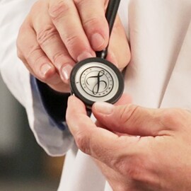 Hrudní snímač fonendoskopu 3M Littmann s těsněním Littmann na membráně.